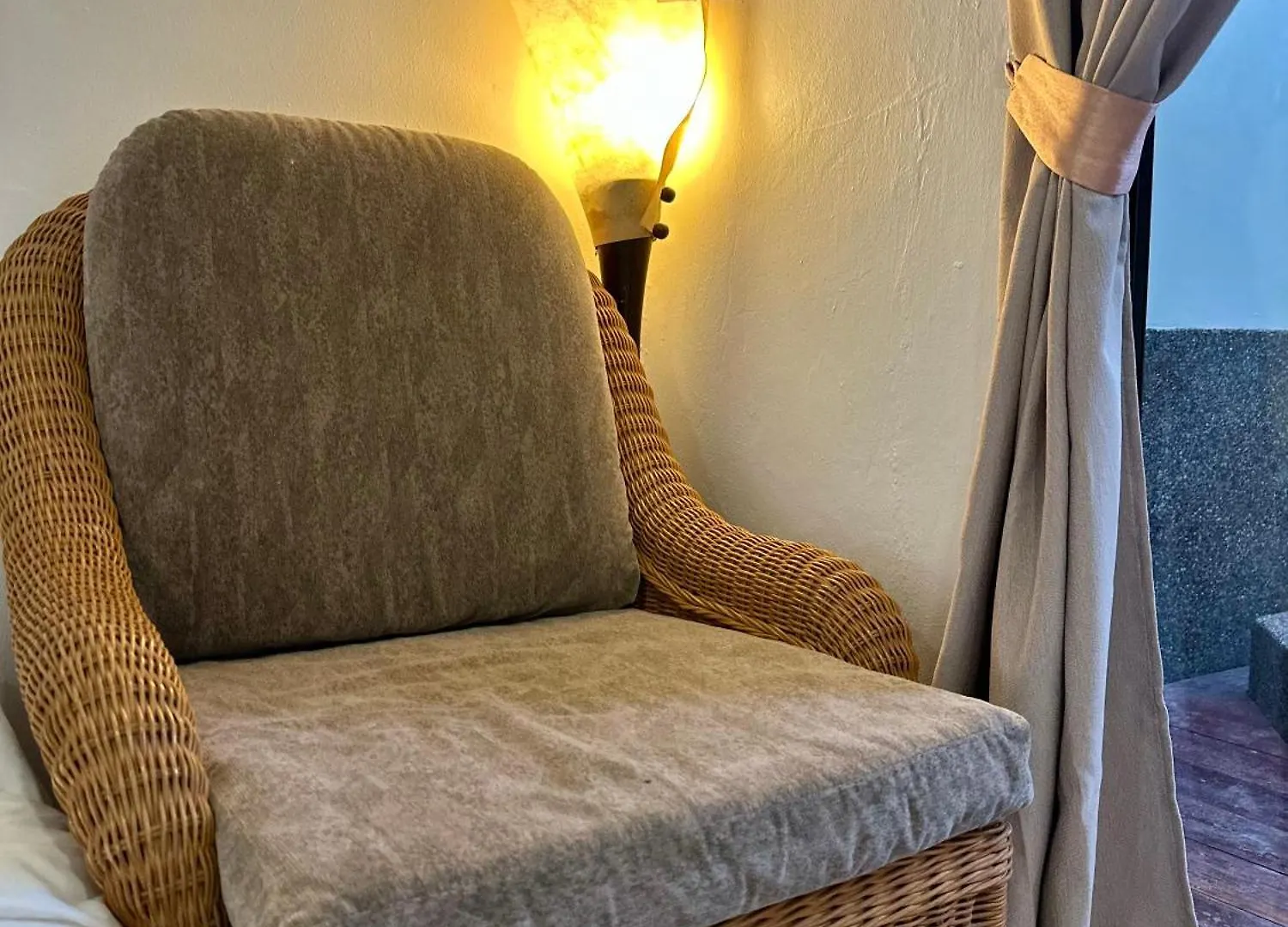 Ardour Lodge 